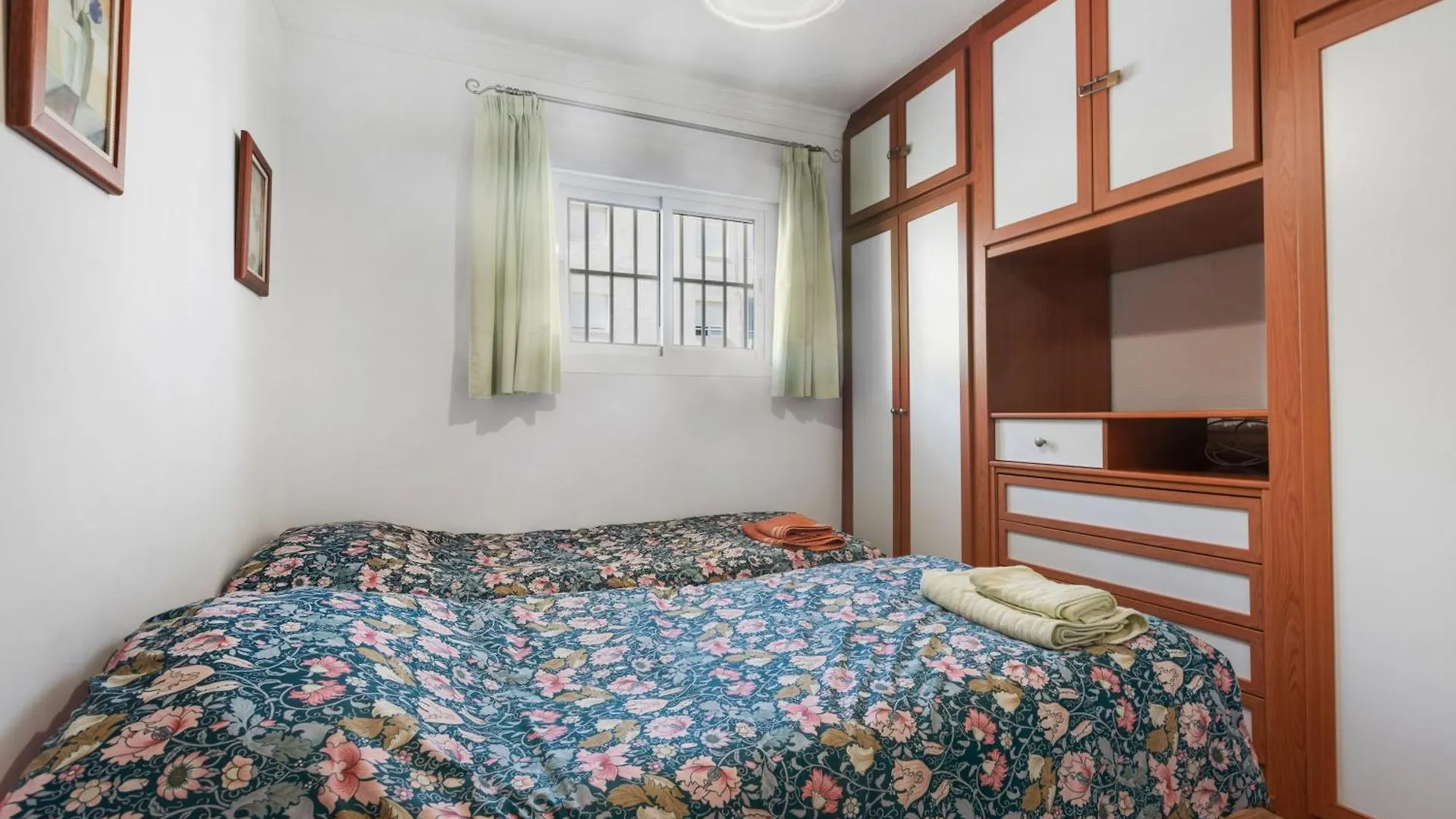 Apartamento Primerisima Linea Playa Malaga Spain